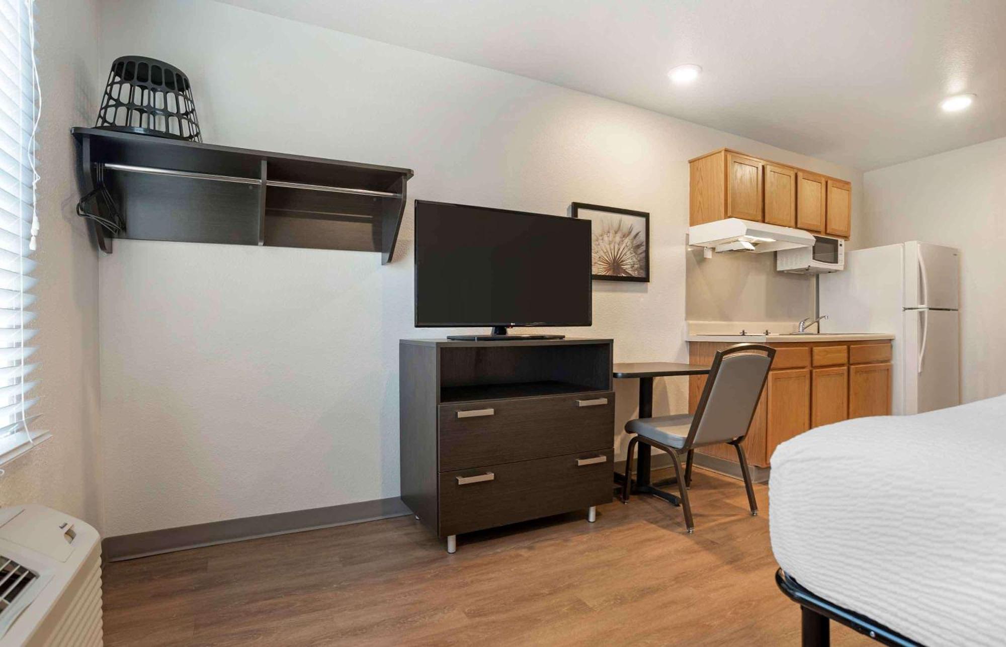 Extended Stay America Select Suites - Panama City - Callaway Kültér fotó
