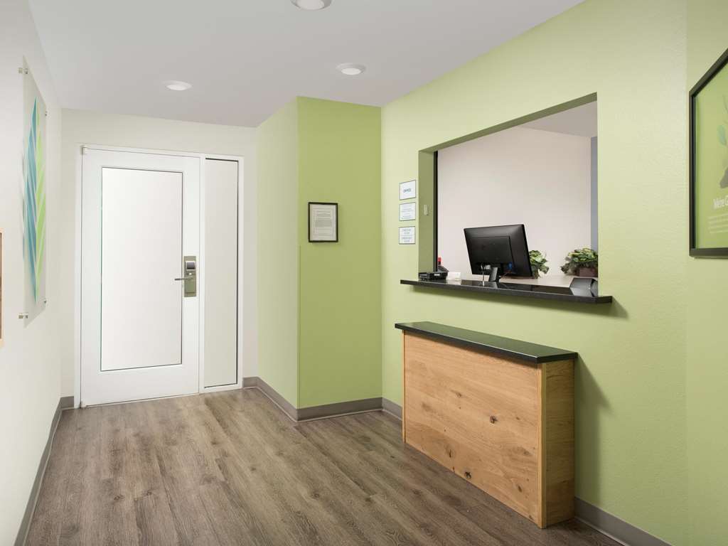 Extended Stay America Select Suites - Panama City - Callaway Beltér fotó